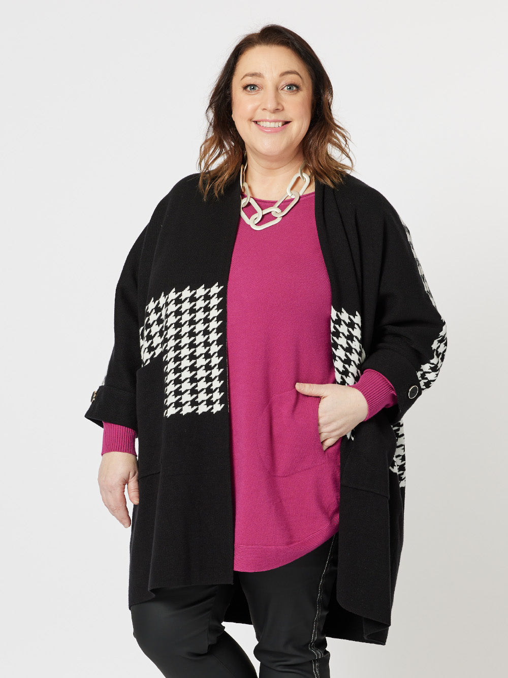 Clarity Houndstooth Trim Knit