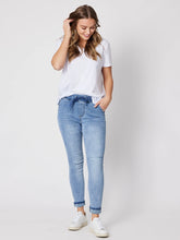 Threadz Stretch Denim Jogger Jean