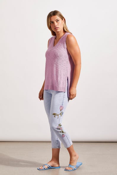 Tribal Audrey Slim Capri w Fancy Emb