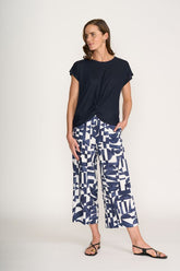 Foil Do The Twist Top