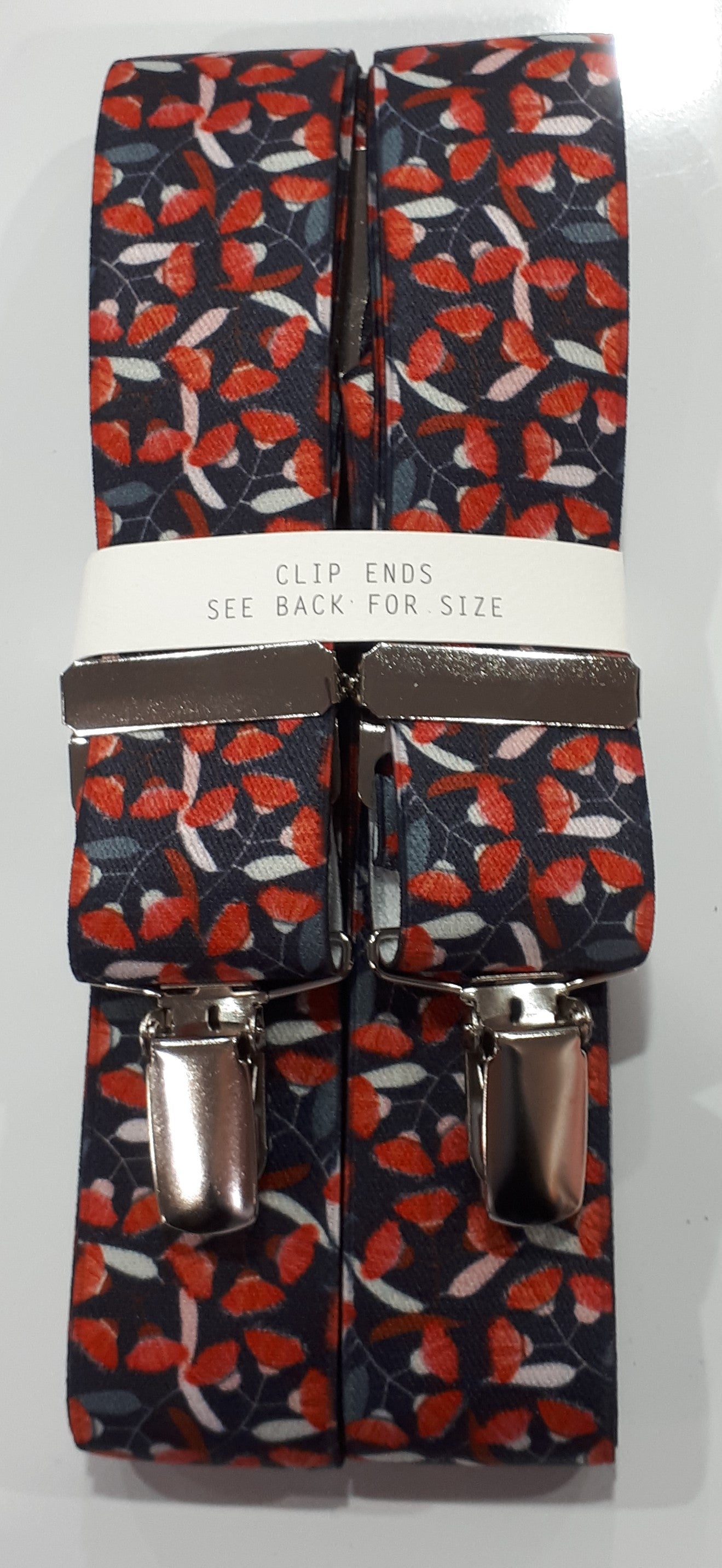 braces 35mm x-back flower