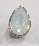 swarovski teardrop earring 1size / white