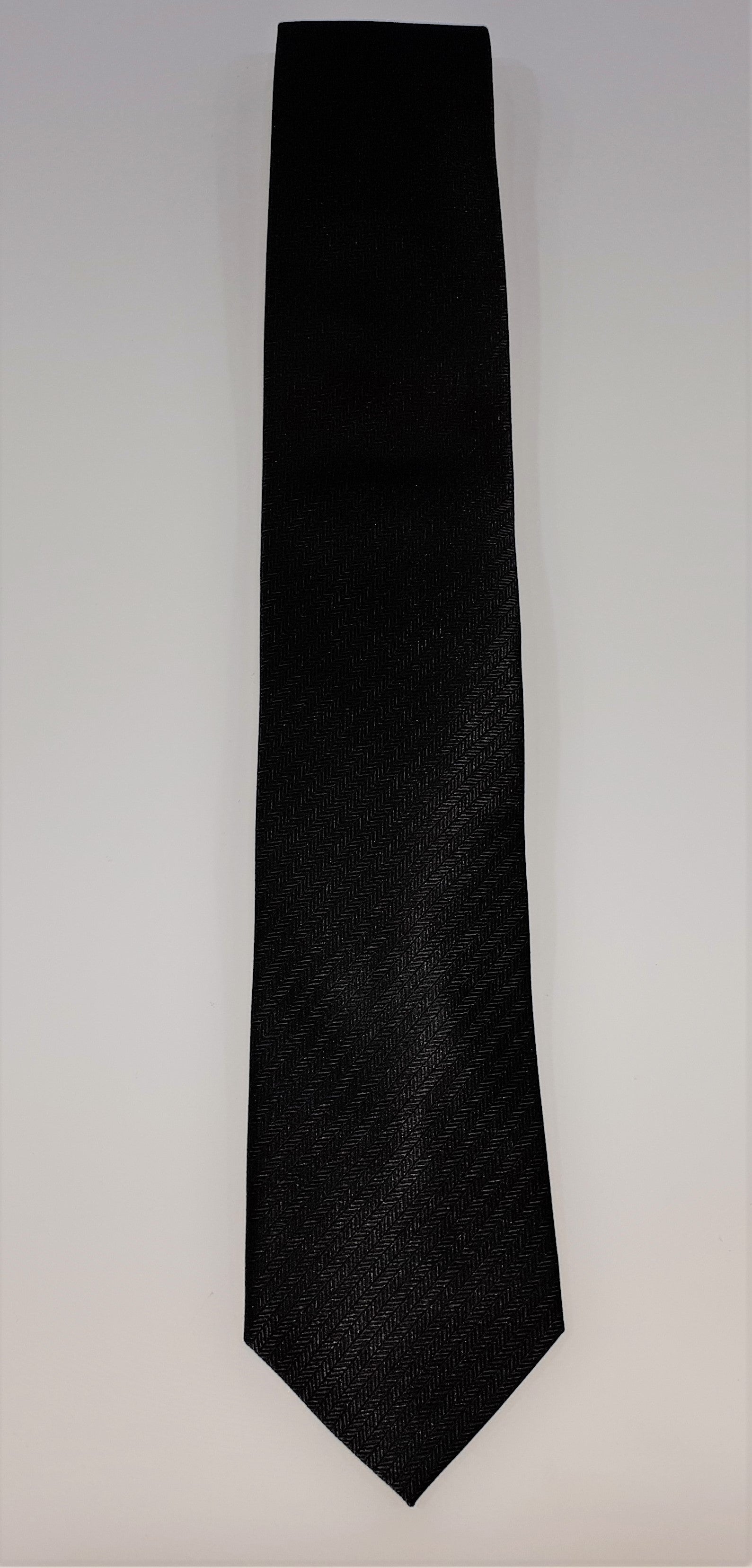 formalaties herring bone tie black