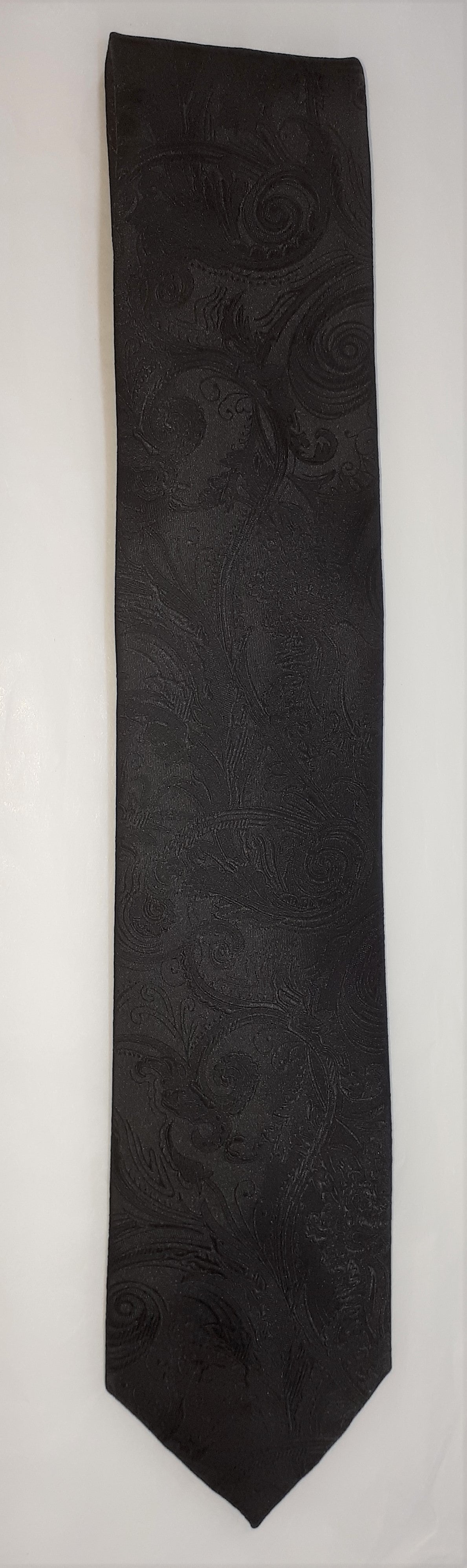 formalaties paisley tie black