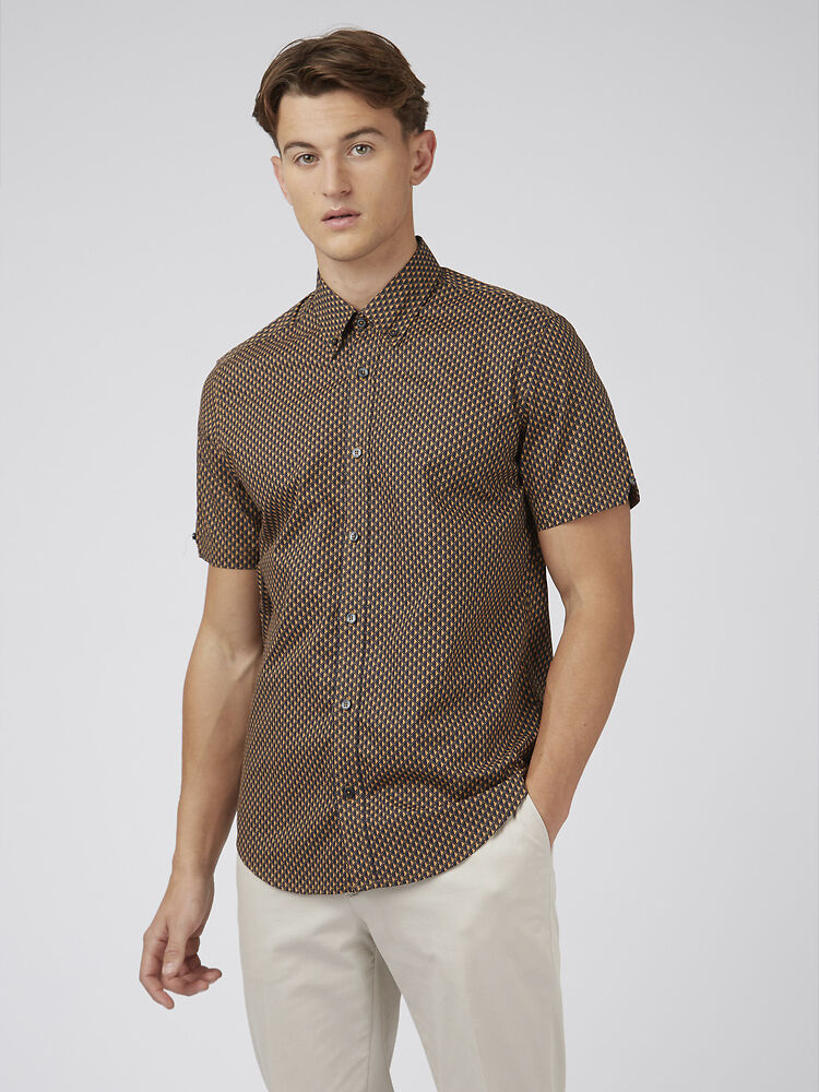 Ben Sherman Short Sleeve Geo Spot Print