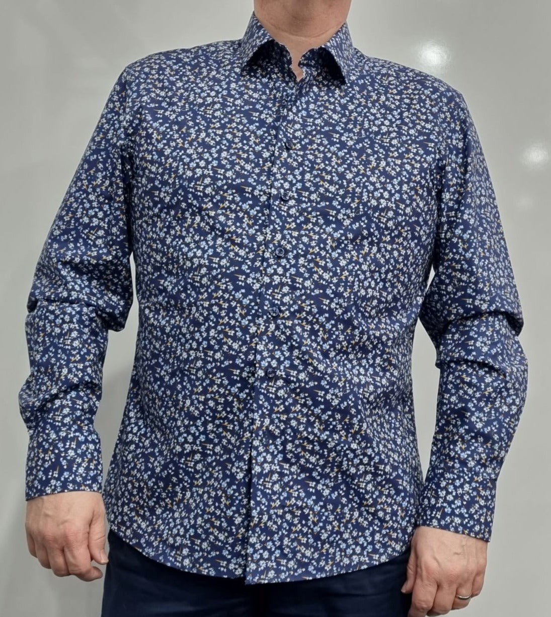 daniel hechter fashion shirt