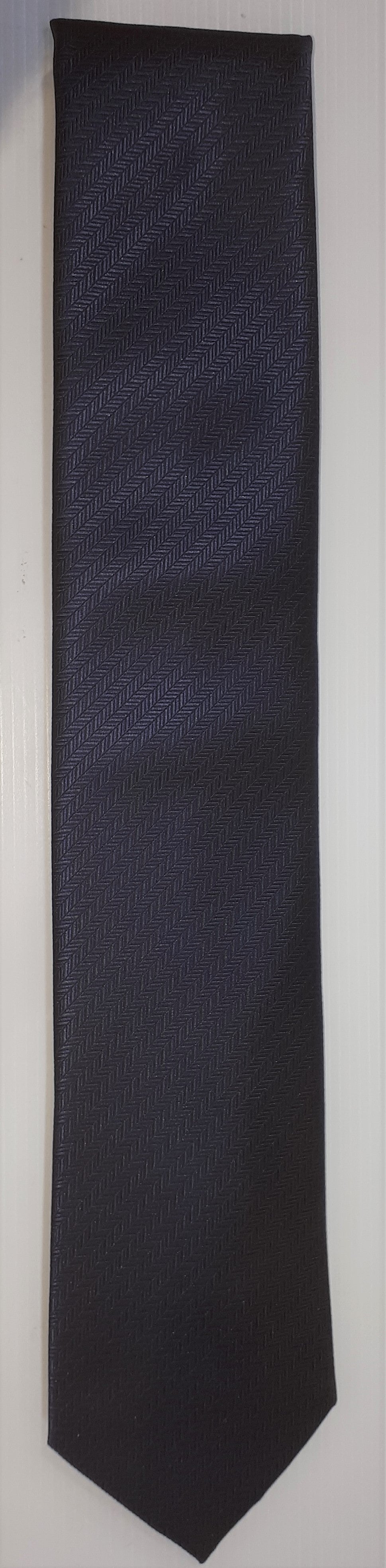 formalaties herring bone tie navy
