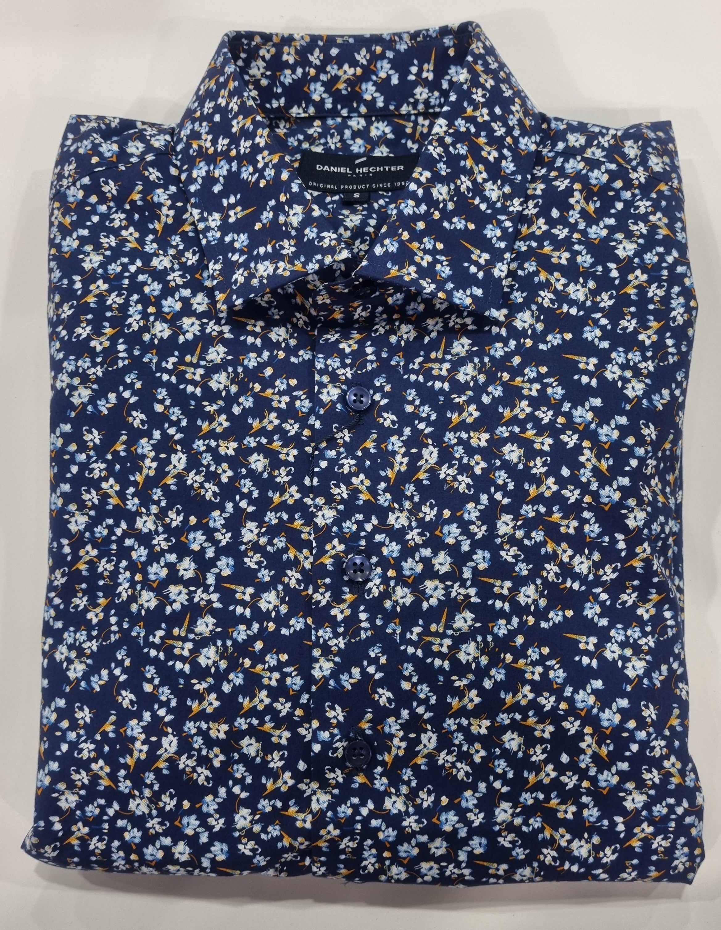 daniel hechter fashion shirt